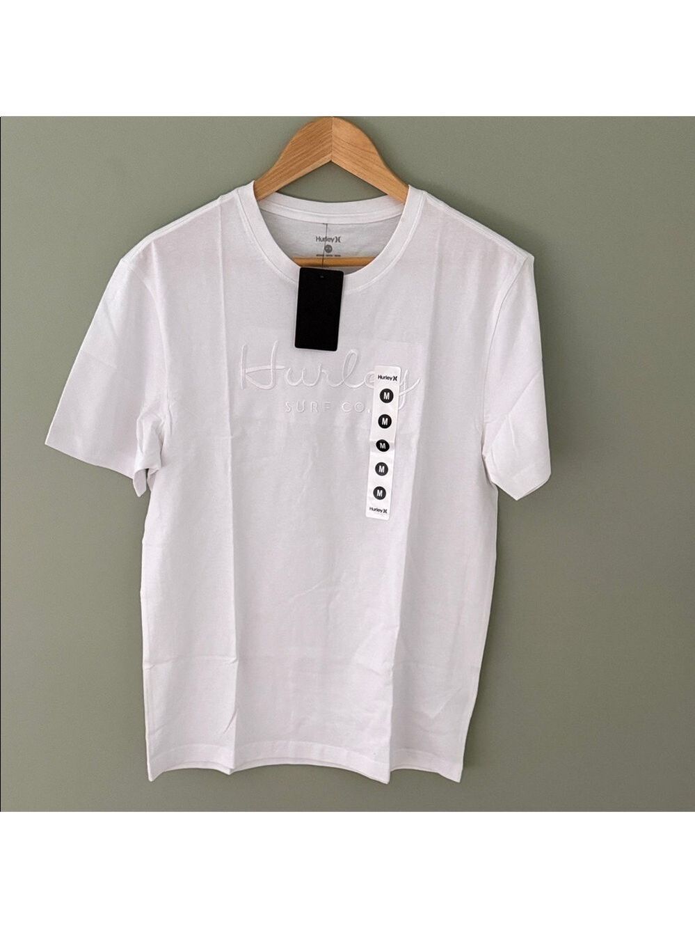 Hurley Short Sleeve White Embroidered Logo Graphic T-Shirt NWT Size M